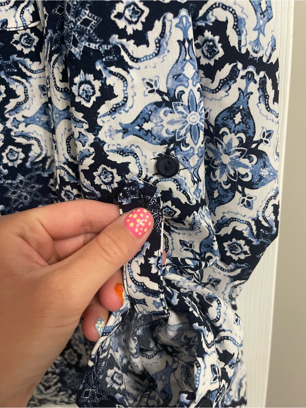 Notations Navy and White Printed Button-Front Blouse - Picture 6 of 8